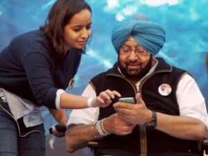 Captain Free Smartphone Distribution Scheme in Punjab for Youth 2020